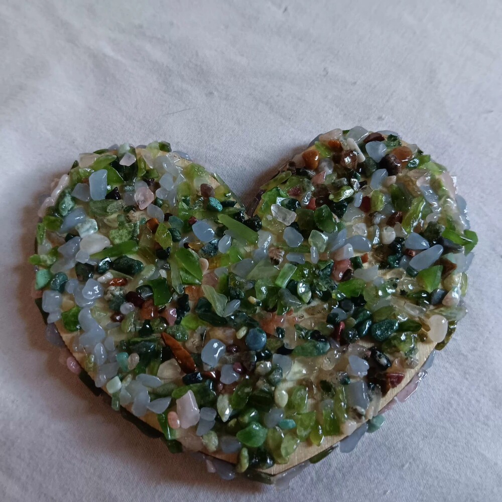 Heart Magnet Wood Multicolor Natural Crystal